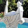 Casa Padrino Jugendstil Wasserspeier Skulptur Frau auf Muschel Weiß / Grau 111 x 80 x H. 192 cm - Prunkvolle Gartenbrunnen Wasserspeier Figur - Barock & Jugendstil Garten Deko Accessoires