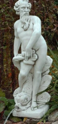 Casa Padrino Jugendstil Wasserspeier Skulptur Neptun mit Fisch Grau 30 x 35 x H. 132 cm - Elegante Wasserspeier Stein Figur - Barock & Jugendstil Garten Deko Accessoires