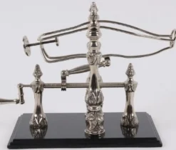 Casa Padrino Jugendstil Weinständer Silber / Schwarz 40 cm - Weinflaschenständer mit Marmorsockel
