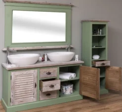 Casa Padrino Landhausstil Badezimmer Set Grün / Naturfarben - 1 Doppelwaschtisch & 1 Wandspiegel & 1 Regalschrank - Massivholz Badezimmer Möbel im Landhausstil