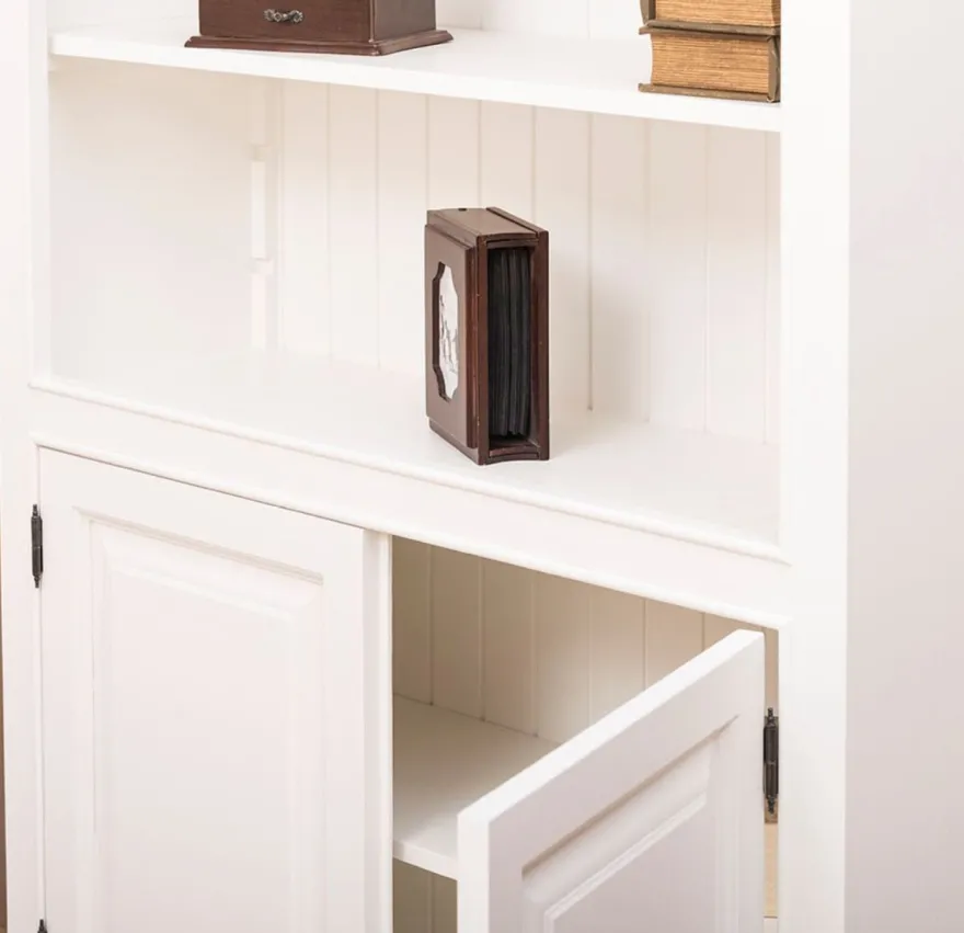 Casa Padrino Landhausstil Bücherschrank / Regalschrank Weiß 110 x 39 x H. 210 cm - Wohnzimmerschrank mit 2 Türen