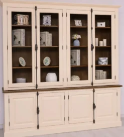 Casa Padrino Landhausstil Esszimmerschrank Creme / Braun 223 x 50 x H. 228 cm - Massivholz Küchenschrank - Esszimmer Möbel im Landhausstil - Landhausstil Esszimmer Einrichtung