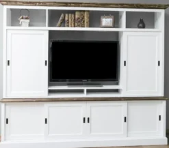 Casa Padrino Landhausstil Fernsehschrank mit 6 Schiebetüren Weiß / Braun 254 x 46 x H. 210 cm - Massivholz TV Schrank - Wohnzimmerschrank - Landhausstil Wohnzimmermöbel