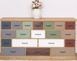 Casa Padrino Landhausstil Kommode Hellbraun / Mehrfarbig 180 x 48 x H. 95 cm - Massivholz Schrank mit 19 Schubladen - Landhausstil Möbel