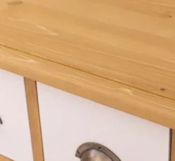 Casa Padrino Landhausstil Kommode Naturfarben / Weiß 180 x 48 x H. 95 cm - Massivholz Schrank mit 19 Schubladen - Landhausstil Möbel - Möbel im Landhausstil - Landhausstil Einrichtung