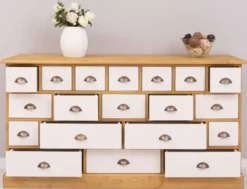 Casa Padrino Landhausstil Kommode Naturfarben / Weiß 180 x 48 x H. 95 cm - Massivholz Schrank mit 19 Schubladen - Landhausstil Möbel - Möbel im Landhausstil - Landhausstil Einrichtung