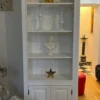 Casa Padrino Landhausstil Massivholz Schrank Weiß 70 x 35 x H. 210 cm - Bücherschrank - Regalschrank - Wohnzimmerschrank - Büroschrank - Landhausstil Möbel - Landhausstil Einrichtung