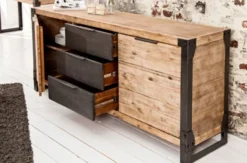 Casa Padrino Landhausstil Sideboard Naturfarben / Grau / Anthrazit 180 x 45 x H. 80 cm - Massivholz Schrank mit 2 Türen und 3 Schubladen - Wohnzimmer Möbel