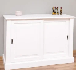 Casa Padrino Landhausstil Sideboard Weiß 135 x 55 x H. 100 cm - Massivholz Schrank mit 2 Schiebetüren - Landhausstil Möbel
