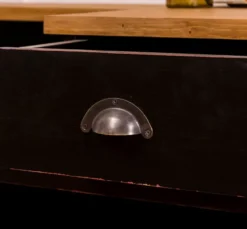 Casa Padrino Landhausstil Thekenschrank Antik Schwarz / Naturfarben 240 x 65 x H. 107 cm - Ladentheke mit Schubladen und Ablagefächer