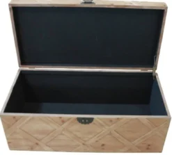 Casa Padrino Landhausstil Truhe Naturfarben 100 x 48 x H. 40 cm - Handgefertigte Holztruhe in Parkettoptik