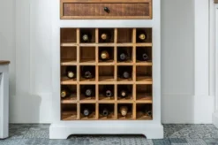 Casa Padrino Landhausstil Weinschrank Weiß / Naturfarben 72 x 40 x H. 196 cm - Handgefertigter Massivholz Barschrank - Barmöbel im Landhausstil