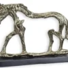 Casa Padrino Luxus Aluminium Deko Skulptur Pferd Silber / Grau 27,8 x 6,5 x H. 21,2 cm - Aluminium Deko Figur mit Holzsockel - Wohnzimmer Deko - Schreibtisch Deko