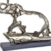 Casa Padrino Luxus Aluminium Deko Skulptur Elefant Silber / Grau 48,3 x 10,5 x H. 38,4 cm - Aluminium Deko Figur mit Holzsockel - Wohnzimmer Deko - Schreibtisch Deko