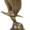 Casa Padrino Luxus Art Deco Bronze Skulptur Adler auf Globus mit Marmorsockel Bronzefarben / Schwarz 11 x 11,5 x H. 22,8 cm - Bronzefigur - Dekofigur - Deko Accessoires