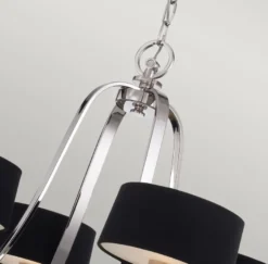 Casa Padrino Luxus Art Deco LED Kronleuchter Silber / Schwarz Ø 77,5 x H. 57,2 cm - Runder Metall Kronleuchter mit Lampenschirmen - Wohnzimmer Kronleuchter - Art Deco Leuchten - Luxus Leuchten