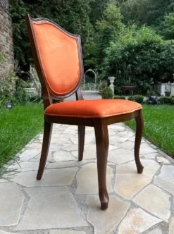 Casa Padrino Luxus Art Deco Samt Esszimmer Stuhl Orange / Braun - Art Deco Massivholz Stuhl - Art Deco Esszimmer Möbel - Art Deco Möbel - Art Deco Einrichtung - Luxus Möbel im Art Deco Stil