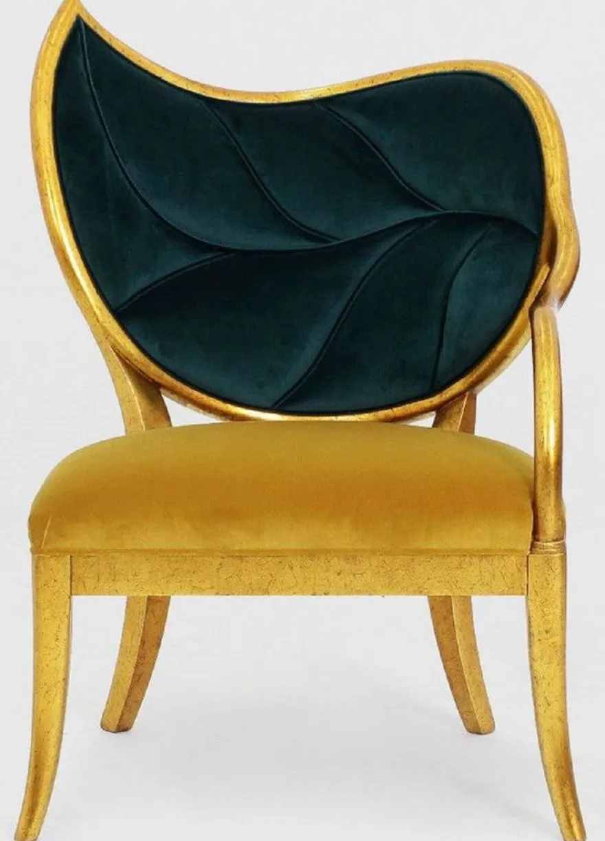 Casa Padrino Luxus Art Deco Sessel Dunkelgrün / Gold / Antik Gold - Handgefertigter Massivholz Lounge Sessel mit edlem Samtstoff - Wohnzimmer Möbel - Art Deco Möbel