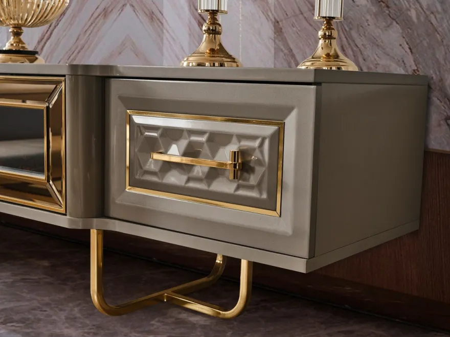 Casa Padrino Luxus Art Deco TV Schrank Set Grau / Gold - Wohnzimmer Sideboard mit LED Elektrokamin & TV Rückwand - Art Deco Möbel - Wohnzimmer Möbel - Luxus Möbel - Luxus Einrichtung