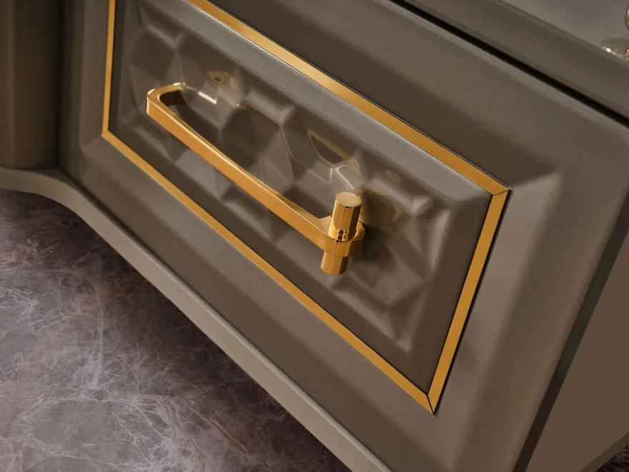 Casa Padrino Luxus Art Deco TV Schrank Set Grau / Gold - Wohnzimmer Sideboard mit LED Elektrokamin & TV Rückwand - Art Deco Möbel - Wohnzimmer Möbel - Luxus Möbel - Luxus Einrichtung