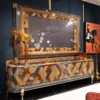 Casa Padrino Luxus Art Deco TV Schrank Set Mehrfarbig / Braun / Grau / Gold - Massivholz Wohnzimmer Sideboard mit TV Rückwand - Luxus Art Deco Wohnzimmer Möbel