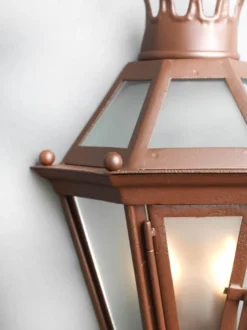 Casa Padrino Luxus Außen Laterne Rostbraun B. 39.5 x H. 65 cm - Handgefertigte Laterne aus Schmiedeeisen - Luxus Kollektion - Edel & Prunkvoll