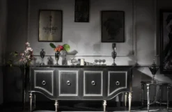 Casa Padrino Luxus Barock Beistelltisch Schwarz / Silber 57 x 57 x H. 64 cm - Edler Massivholz Tisch - Luxus Qualität - Made in Italy