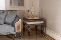 Casa Padrino Luxus Barock Beistelltisch Beige / Schwarz / Gold - Prunkvoller Massivholz Tisch im Barockstil - Barock Wohnzimmer Möbel - Edel & Prunkvoll
