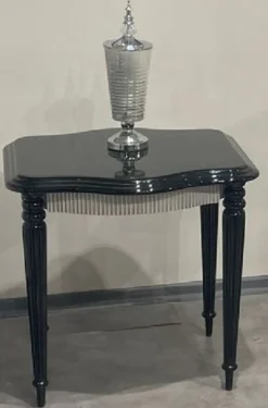 Casa Padrino Luxus Barock Beistelltisch Schwarz / Grau - Handgefertigter Massivholz Tisch im Barockstil - Luxus Wohnzimmer Möbel im Barockstil - Barock Möbel - Edel & Prunkvoll