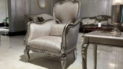 Casa Padrino Luxus Barock Beistelltisch Silber - Quadratischer Massivholz Tisch im Barockstil - Luxus Wohnzimmer Möbel im Barockstil - Barock Möbel - Edel & Prunkvoll