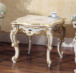 Casa Padrino Luxus Barock Beistelltisch Weiß / Mehrfarbig / Gold 55 x 55 x H. 48 cm - Prunkvoller Massivholz Tisch - Barock Wohnzimmer & Hotel Möbel - Luxus Qualität - Made in Italy