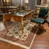 Casa Padrino Luxus Barock Bürostuhl Grün / Braun / Gold 70 x 57 x H. 108 cm - Prunkvoller handgefertigter Massivholz Schreibtischstuhl mit Echtleder - Barock Büromöbel - Luxus Qualität