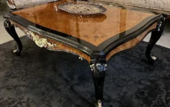 Casa Padrino Luxus Barock Couchtisch Braun / Schwarz / Gold - Massivholz Wohnzimmertisch im Barockstil - Barockstil Wohnzimmer Möbel - Barock Möbel - Barock Einrichtung - Luxus Möbel im Barockstil