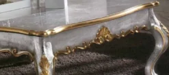 Casa Padrino Luxus Barock Couchtisch Silber / Gold - Quadratischer Massivholz Wohnzimmertisch im Barockstil - Barock Möbel - Barock Interior - Edel & Prunkvoll - Luxus Qualität - Made in Italy