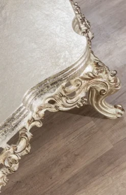Casa Padrino Luxus Barock Couchtisch Antik Gold - Handgefertigter Massivholz Wohnzimmertisch im Barockstil - Barock Wohnzimmer Möbel - Edel & Prunkvoll