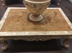Casa Padrino Luxus Barock Couchtisch Antik Gold - Handgefertigter Massivholz Tisch im Barockstil - Barock Wohnzimmer Möbel - Edel & Prunkvoll