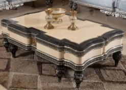 Casa Padrino Luxus Barock Couchtisch Beige / Schwarz / Gold - Prunkvoller Massivholz Wohnzimmertisch im Barockstil - Barock Wohnzimmer Möbel - Edel & Prunkvoll