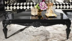 Casa Padrino Luxus Barock Couchtisch Schwarz 144 x 98 x H. 46 cm - Barockstil Wohnzimmertisch mit Glasplatte - Barockmöbel