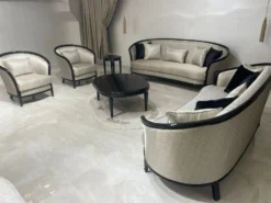 Casa Padrino Luxus Barock Couchtisch Schwarz - Ovaler Barockstil Wohnzimmertisch - Luxus Wohnzimmer Möbel im Barockstil - Barock Möbel - Edel & Prunkvoll