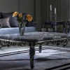 Casa Padrino Luxus Barock Couchtisch Weiß / Blau / Gold - Handgefertigter Massivholz Wohnzimmertisch im Barockstil - Prunkvolle Barock Wohnzimmer Möbel
