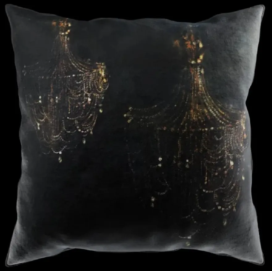 Casa Padrino Luxus Barock Deko Kissen Kronleuchter Schwarz / Gold 43 x 43 cm - Bedrucktes Samt Kissen - Barock Deko Accessoires