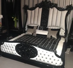 Casa Padrino Luxus Barock Doppelbett Schwarz / Weiß - Edles Massivholz Bett mit Kopfteil - Prunkvolle Schlafzimmer Möbel im Barockstil