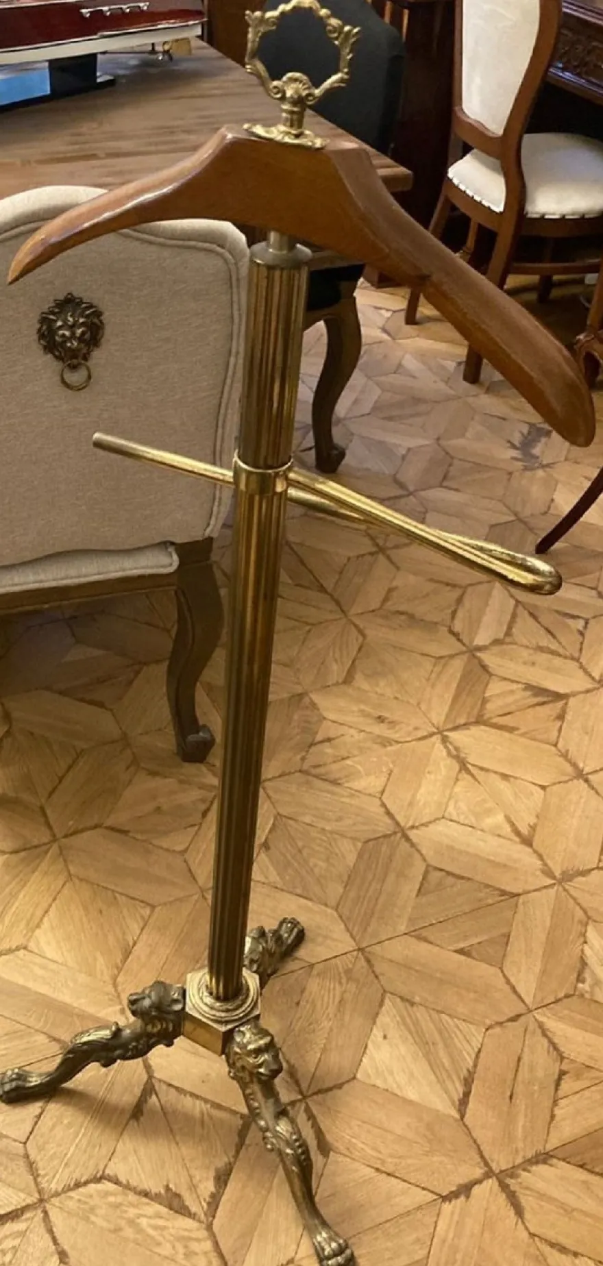 Casa Padrino Luxus Barock Dressboy Antik Gold / Braun 47 x 47 x H. 121 cm - Antik Stil Kleiderständer - Garderobenständer - Stummer Diener - Schlafzimmer Accessoires - Barock Möbel