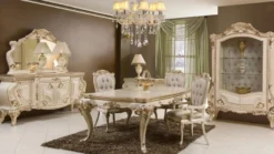 Casa Padrino Luxus Barock Esszimmer Set Creme / Gold - 1 Barock Esstisch & 6 Barock Esszimmerstühle - Barock Esszimmer Möbel - Luxus Möbel im Barockstil - Edel & Prunkvoll