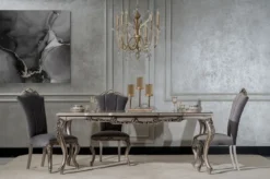 Casa Padrino Luxus Barock Esszimmer Stuhl Grau / Silber - Prunkvoller Barockstil Küchen Stuhl - Luxus Esszimmer Möbel im Barockstil - Barock Möbel - Edel & Prunkvoll