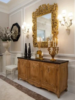Casa Padrino Luxus Barock Kerzenhalter Antik Gold 9 x 9 x H. 9 cm - Kleiner handgeschitzter Barockstil Kerzenständer - Luxus Deko Accessoires im Barockstil - Luxus Qualität - Made in Italy