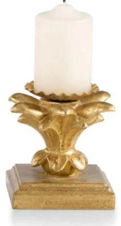 Casa Padrino Luxus Barock Kerzenhalter Antik Gold 9 x 9 x H. 9 cm - Kleiner handgeschitzter Barockstil Kerzenständer - Luxus Deko Accessoires im Barockstil - Luxus Qualität - Made in Italy
