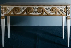 Casa Padrino Luxus Barock Konsole Weiß / Antik Gold - Handgeferigter Massivholz Konsolentisch mit edlen Verzierungen - Italienische Barock Möbel - Luxus Qualität - Made in Italy