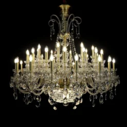 Casa Padrino Luxus Barock Kristall Kronleuchter Gold Ø 140 x H. 120 cm - Prunkvolle Messing Kronleuchter mit böhmischem Kristallglas - Barock Möbel - Edel & Prunkvoll