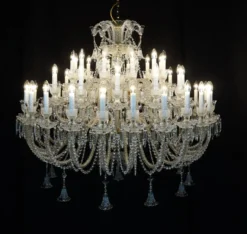Casa Padrino Luxus Barock Kristall Kronleuchter Gold Ø 140 x H. 110 cm - Prunkvolle Messing Kronleuchter mit böhmischem Kristallglas - Barock Möbel - Edel & Prunkvoll